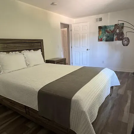 Los Angeles Hideaway - Villa Costanso